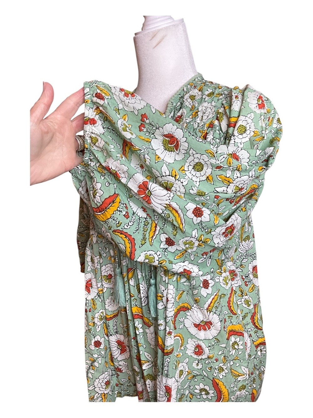 Printfresh Mint Green Floral Smocked Tunic with Tassel Ties, size L - Picture 5 of 7